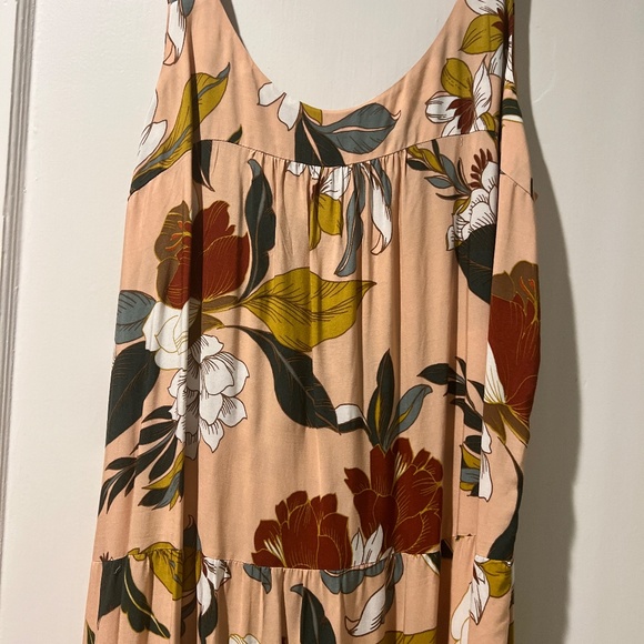 NWOT…Beautiful pool dress or swimsuit coverup for Tall women - Picture 6 of 15